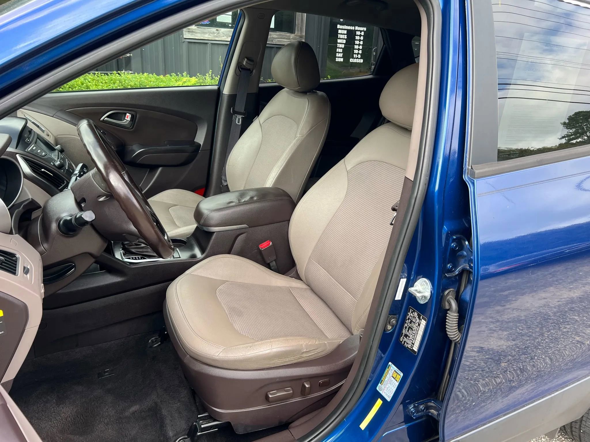 Used 2015 Hyundai Tucson SE image 10