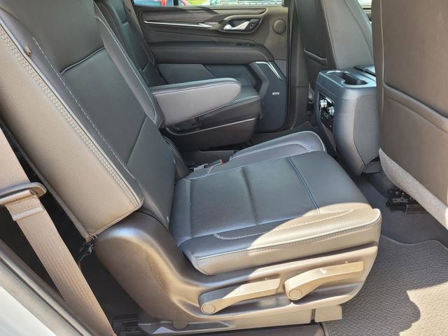 Used 2022 GMC Yukon Denali RWD image 29