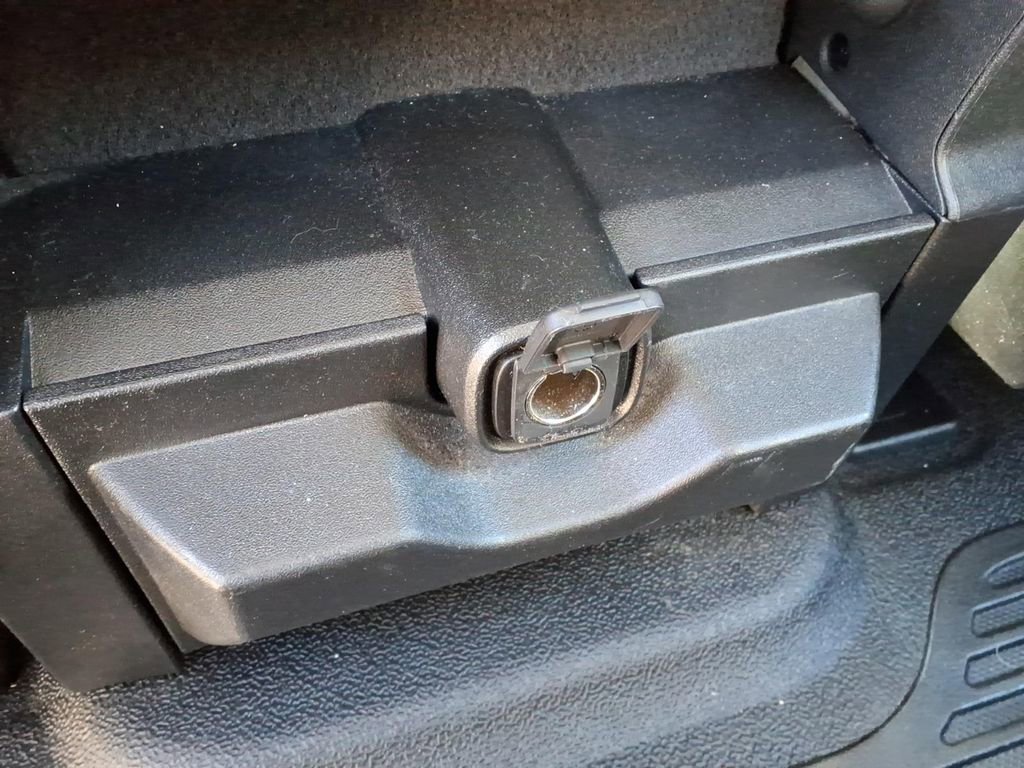 Used 2020 Ford F250 XL w/ Power Equipment Group image 15