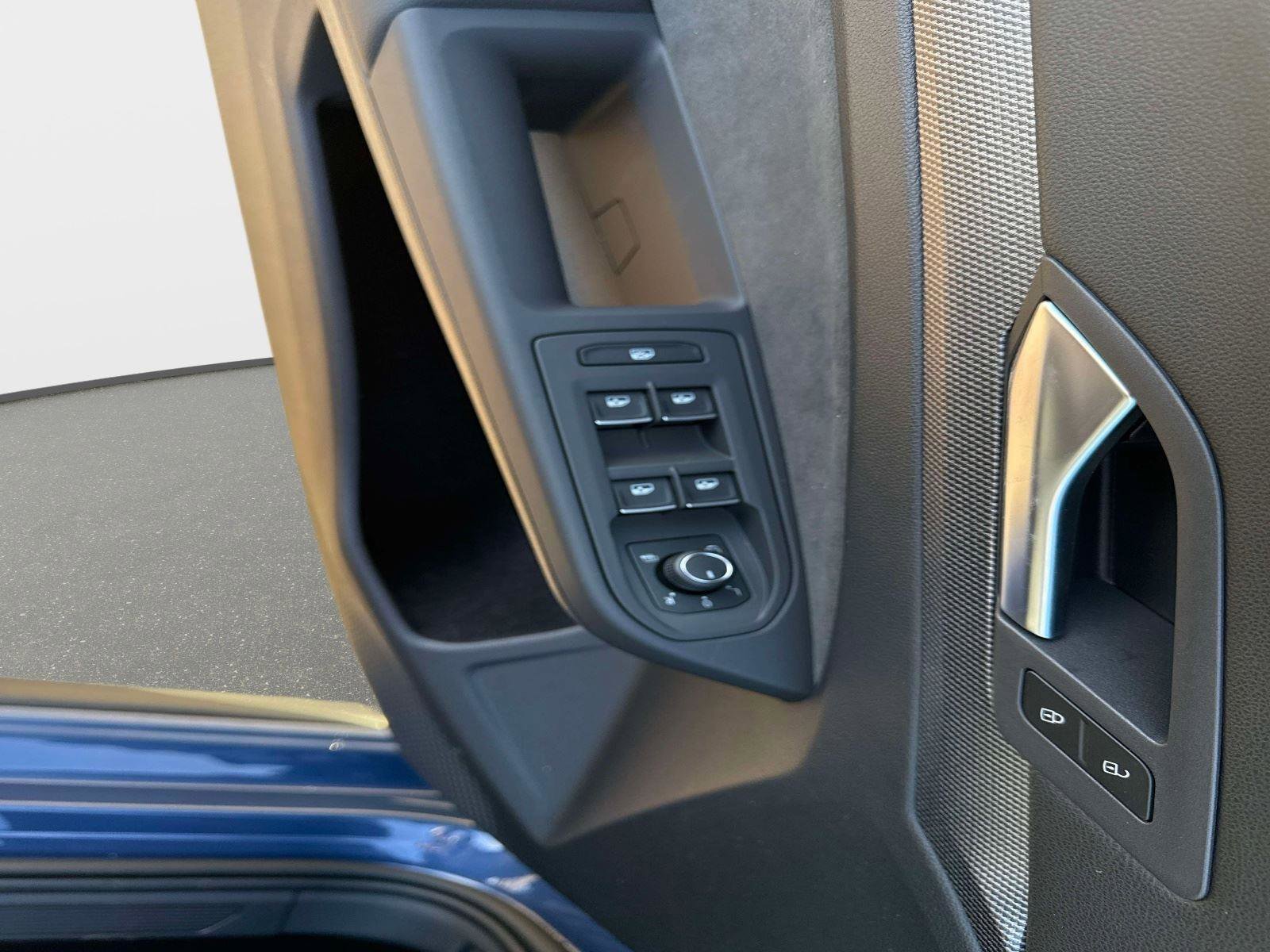 New 2026 Volkswagen Golf S image 19