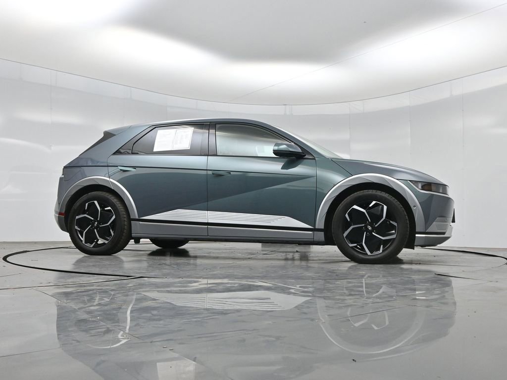 Used 2024 Hyundai Ioniq 5 Limited image 47