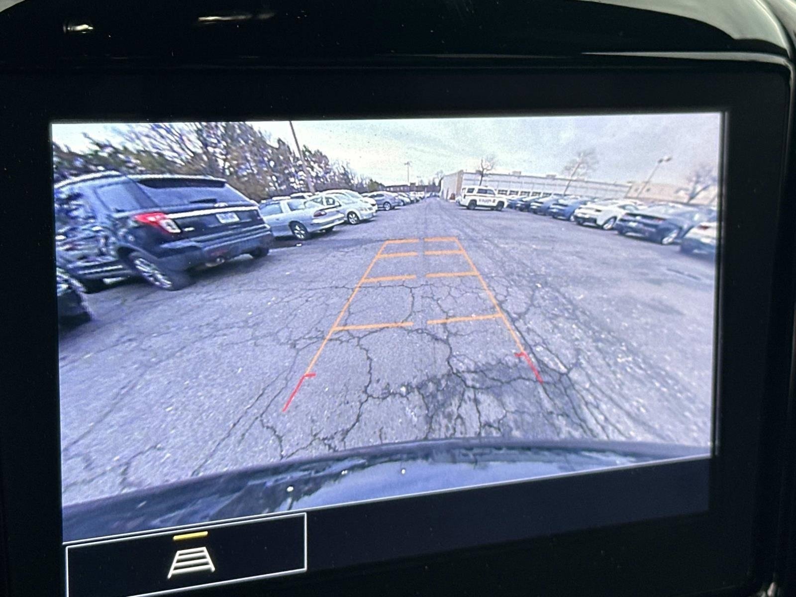 Used 2022 Chevrolet Traverse LT w/ LPO, Floor Liner Package image 13