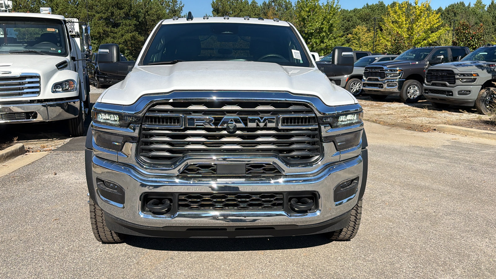 New 2026 RAM 5500 Tradesman w/ Chrome Appearance Group AWD/4WD image 3