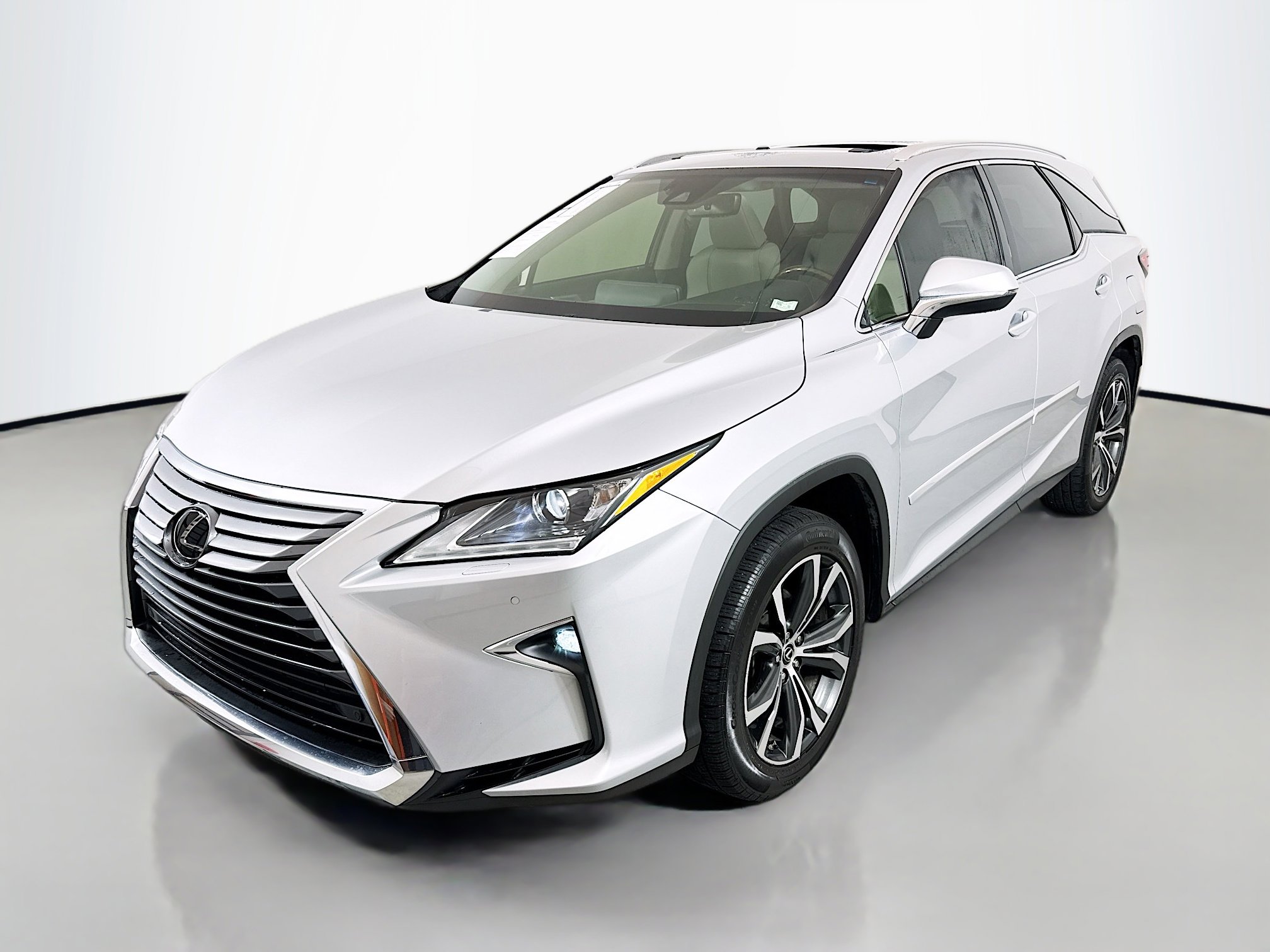 Used 2019 Lexus RX 350L AWD image 3