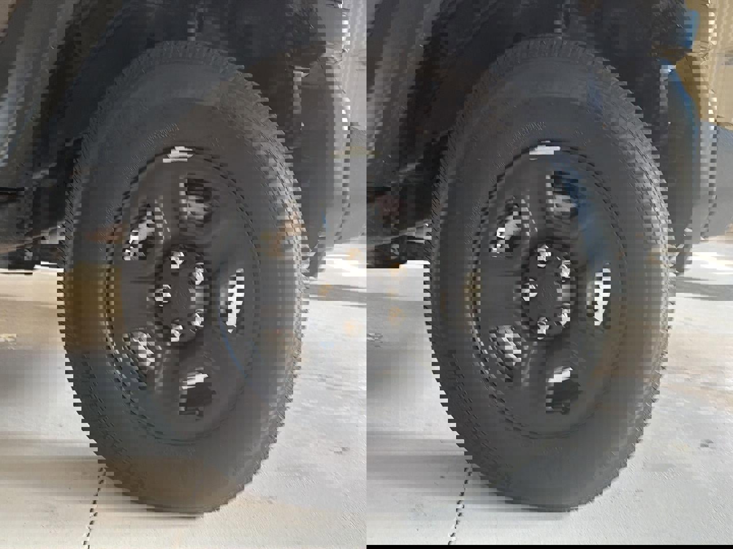 Used 2021 Jeep Wrangler Sport image 24