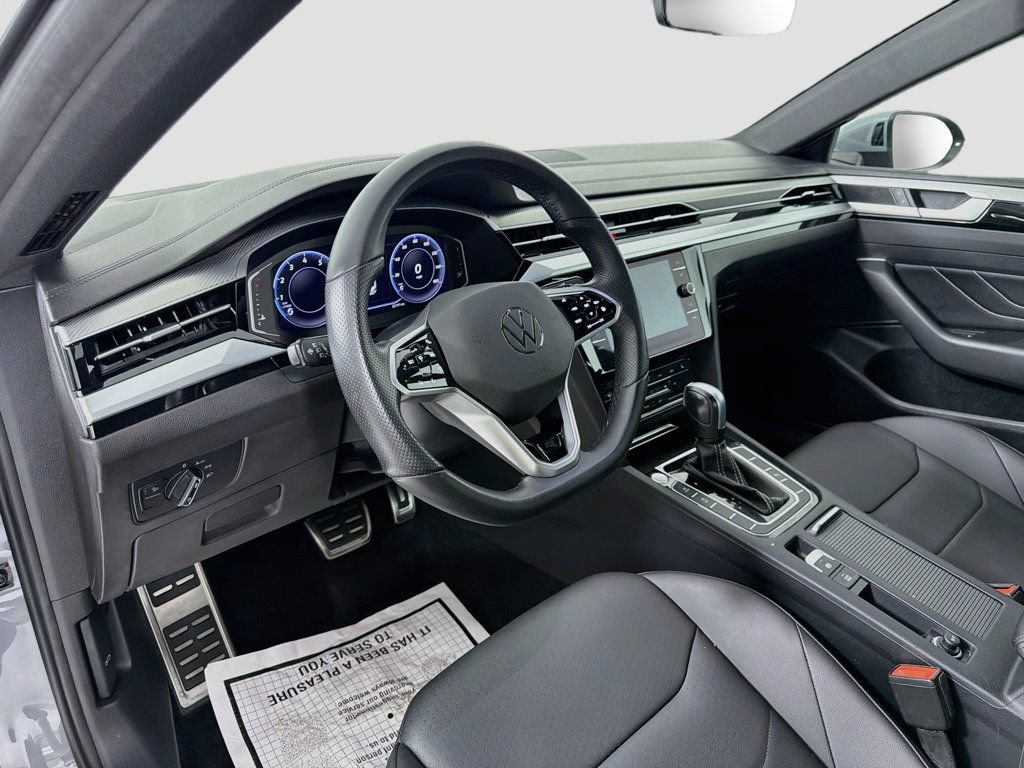 Used 2023 Volkswagen Arteon SE FWD image 9