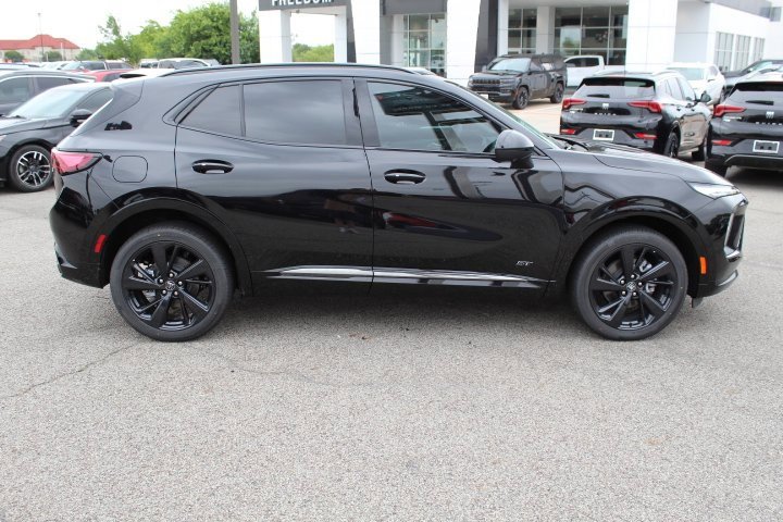 New 2025 Buick Envision Sport Touring image 6