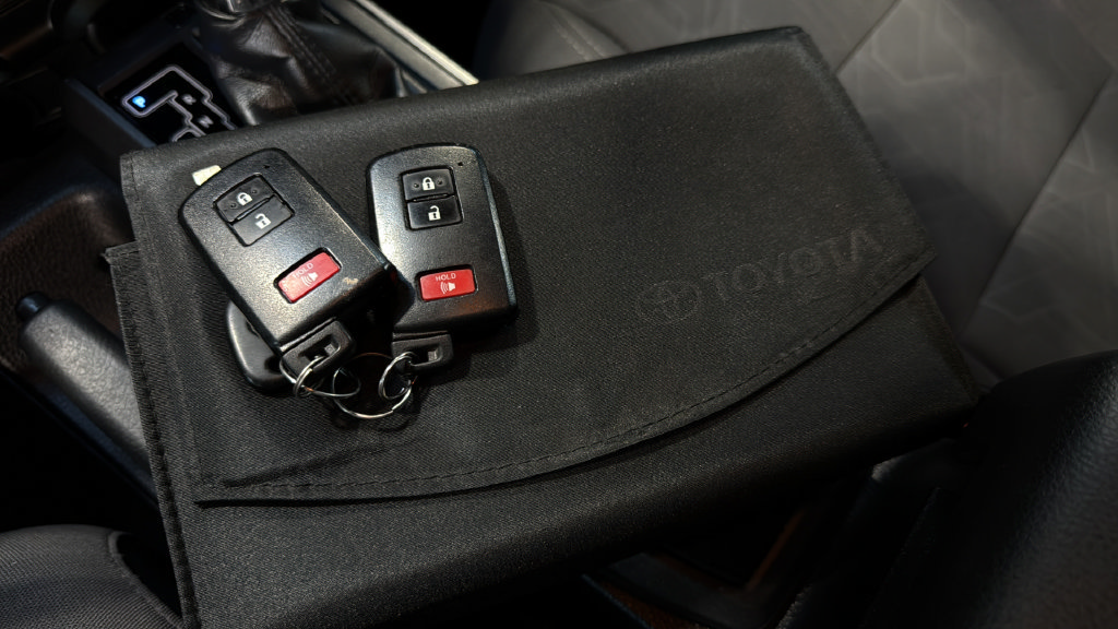Used 2019 Toyota Tacoma SR5 AWD/4WD image 33