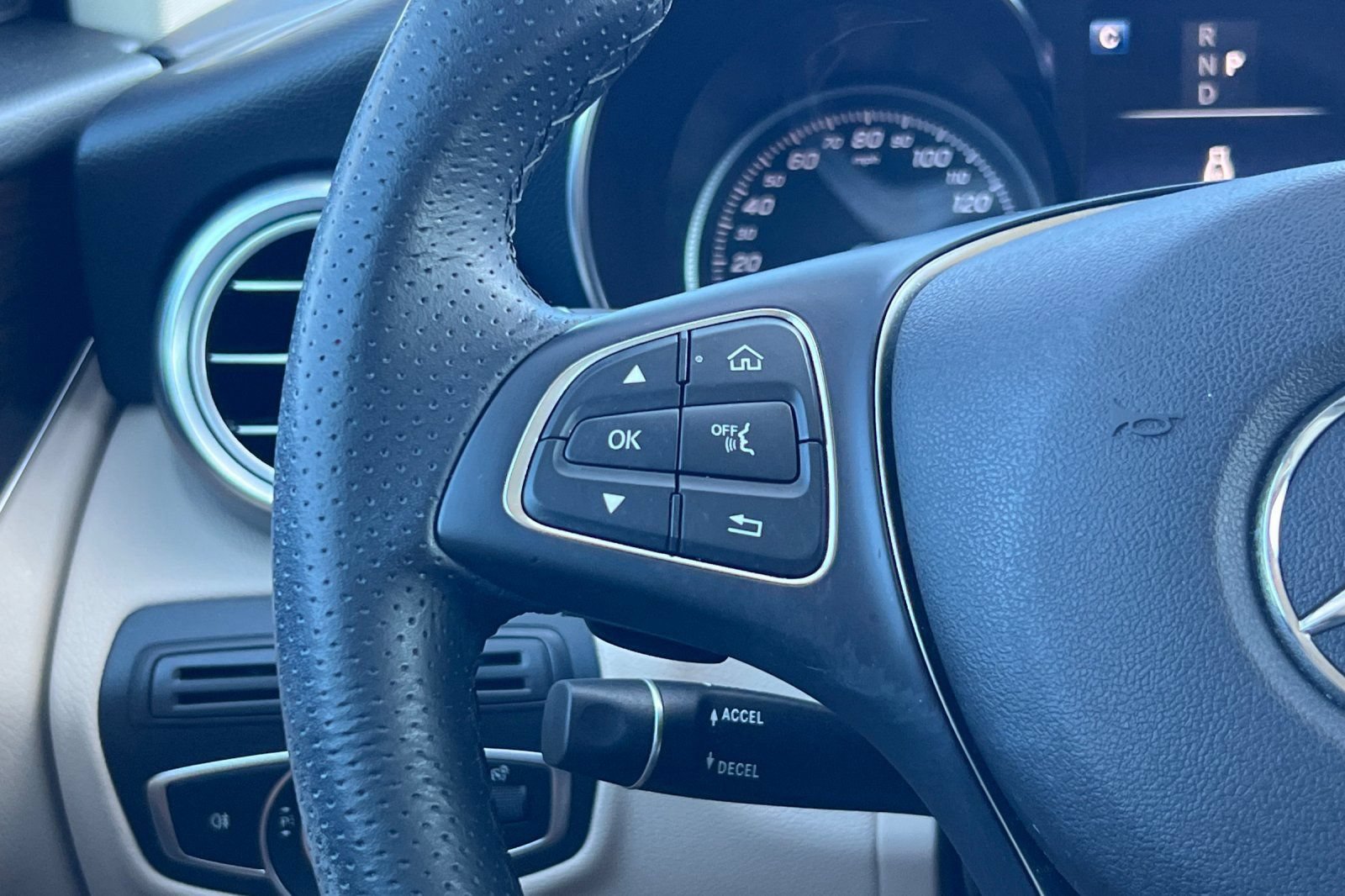 Used 2019 Mercedes-Benz GLC 300 image 28