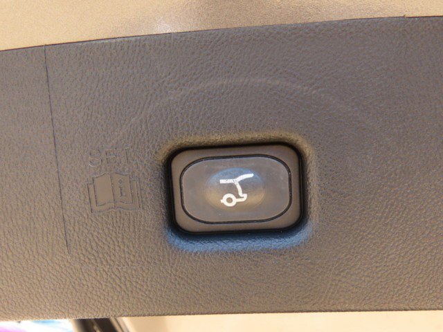 Certified 2022 Lincoln Nautilus FWD image 11