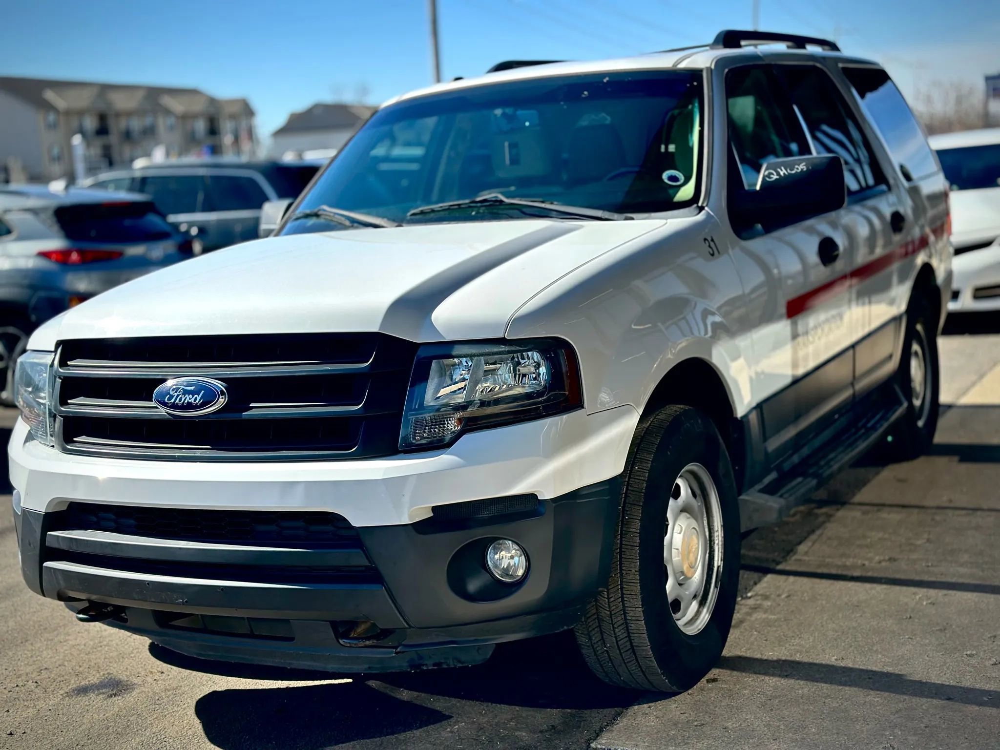Used 2015 Ford Expedition XL image 3