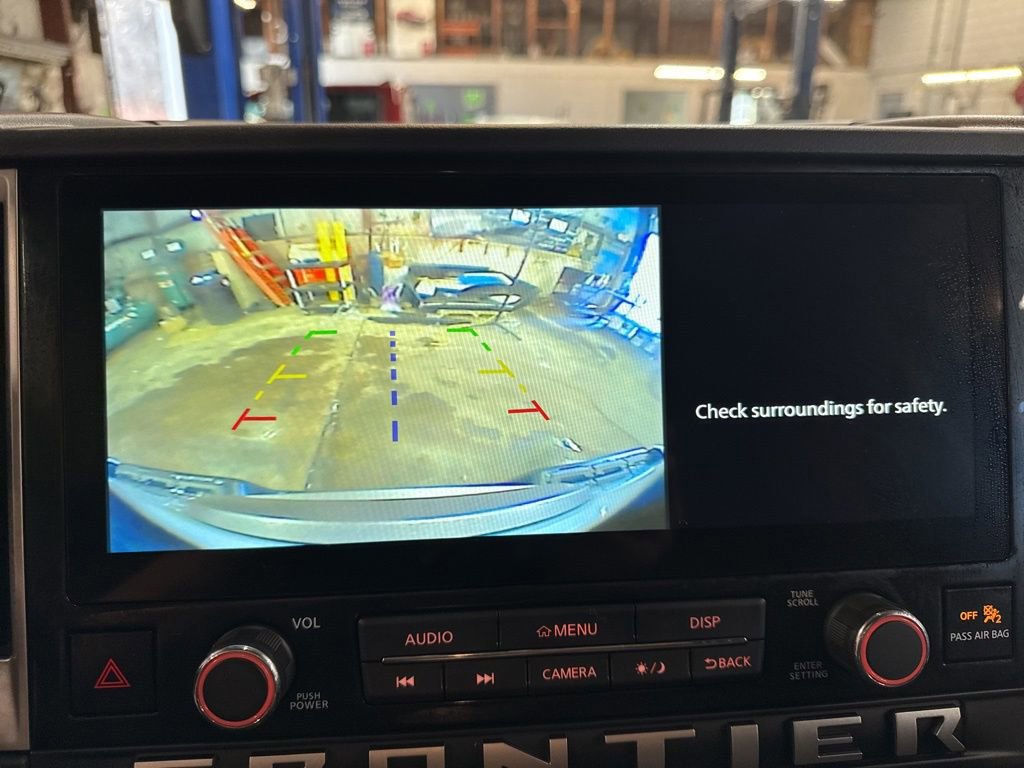 Certified 2025 Nissan Frontier SV image 41