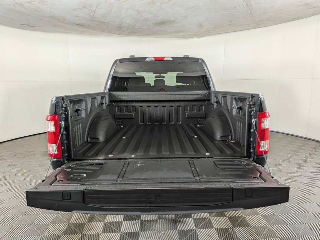 Used 2022 Ford F150 XL w/ STX Appearance Package image 9