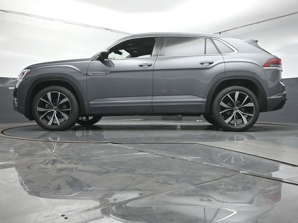 New 2026 Volkswagen Atlas Cross Sport SEL Premium R-Line image 36