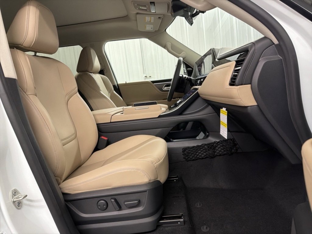 New 2026 INFINITI QX80 Pure image 24