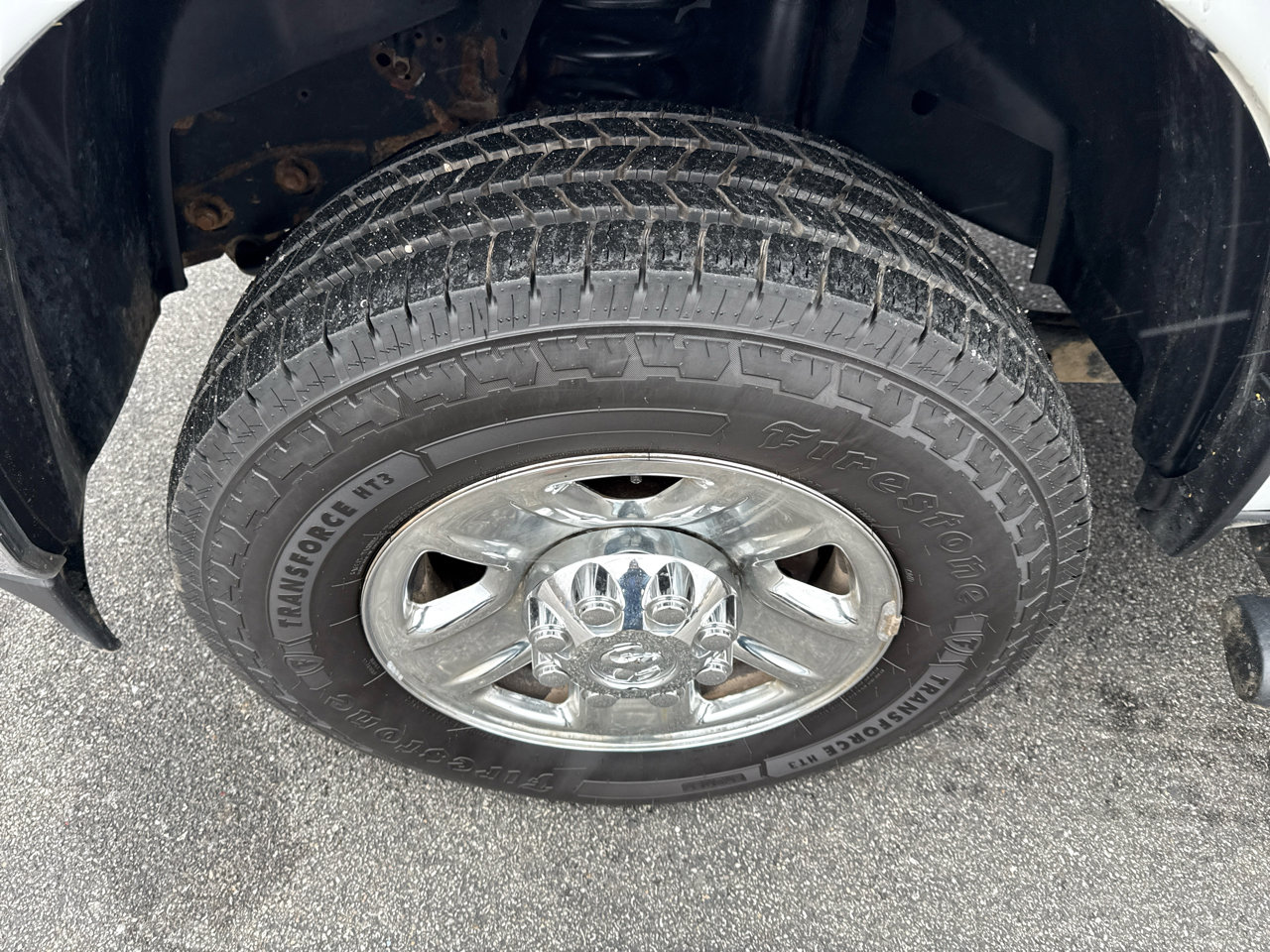 Used 2019 RAM 3500 Tradesman w/ Chrome Appearance Group image 29