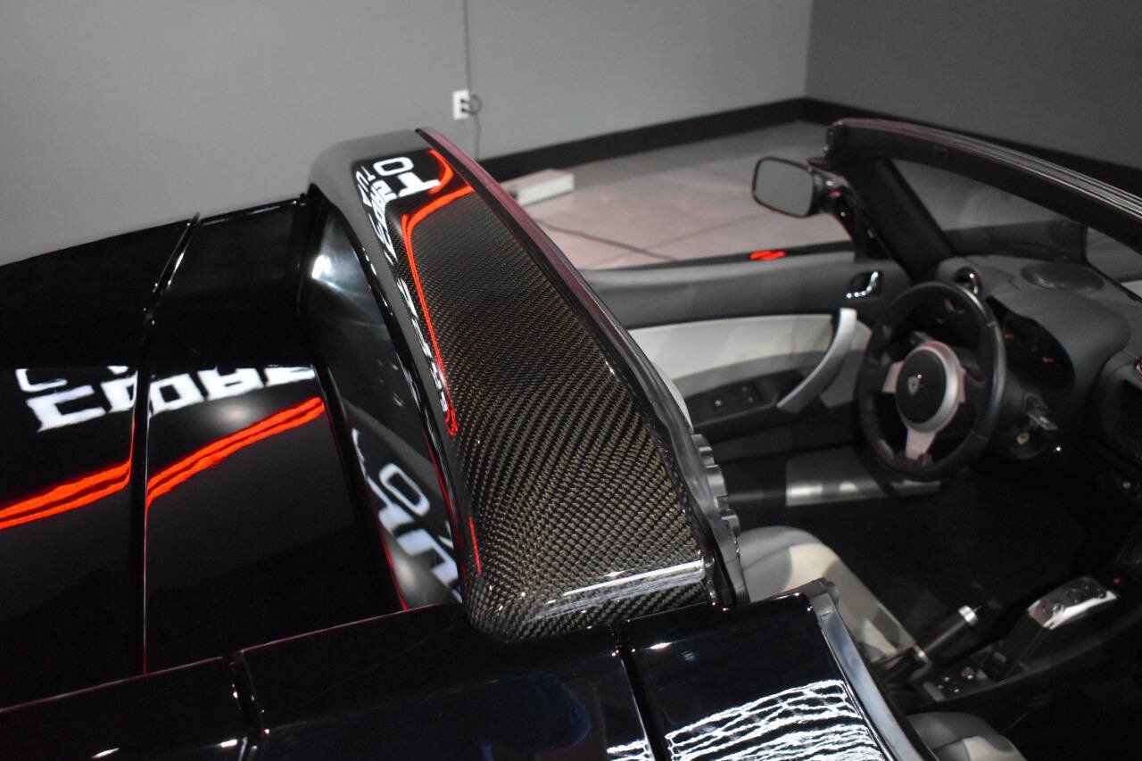 Used 2011 Tesla Roadster Sport RWD image 28