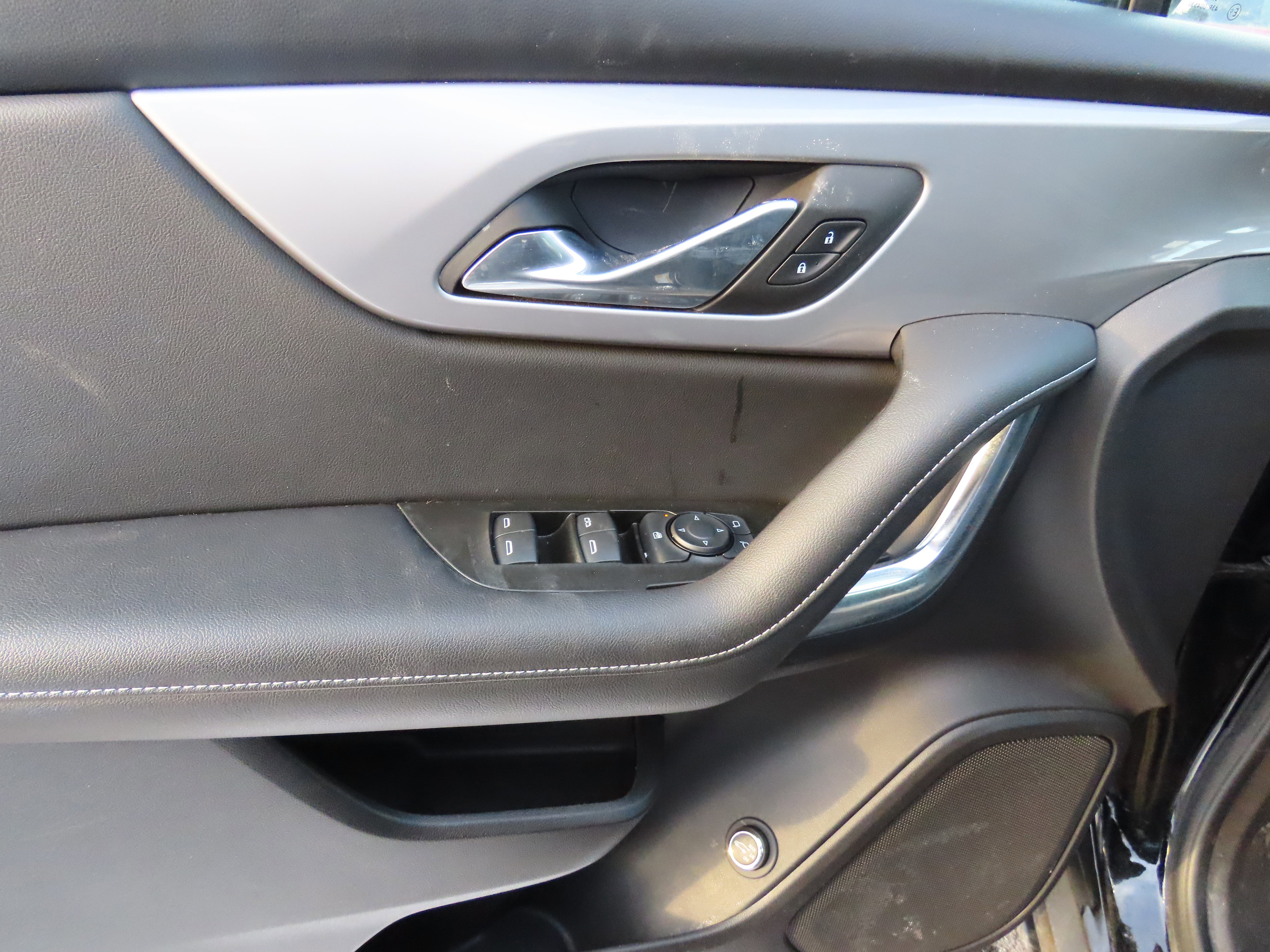 Used 2023 Chevrolet Blazer LT w/ Convenience Package image 22