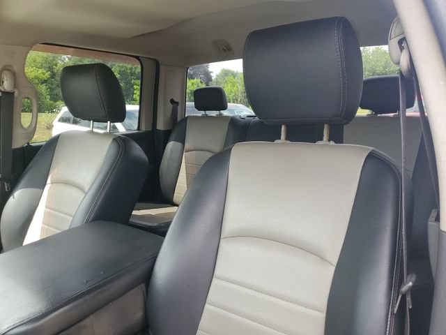 Used 2010 Dodge Ram 2500 Truck ST w/ Trailer Tow Group AWD/4WD image 13