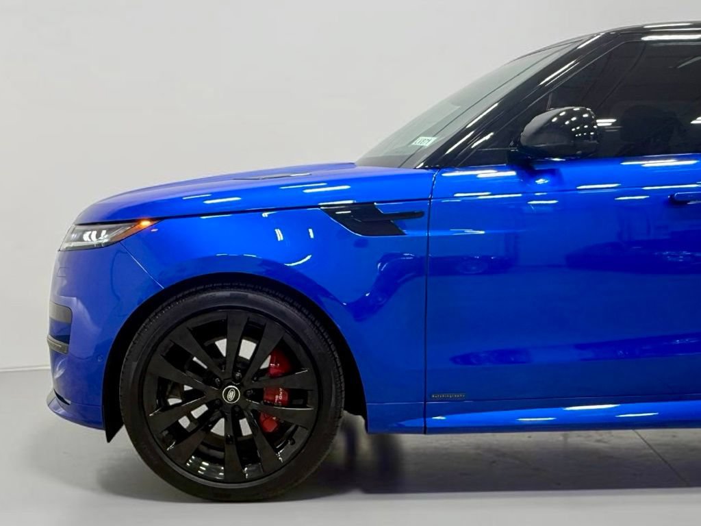 Used 2025 Land Rover Range Rover Sport Autobiography AWD/4WD image 14