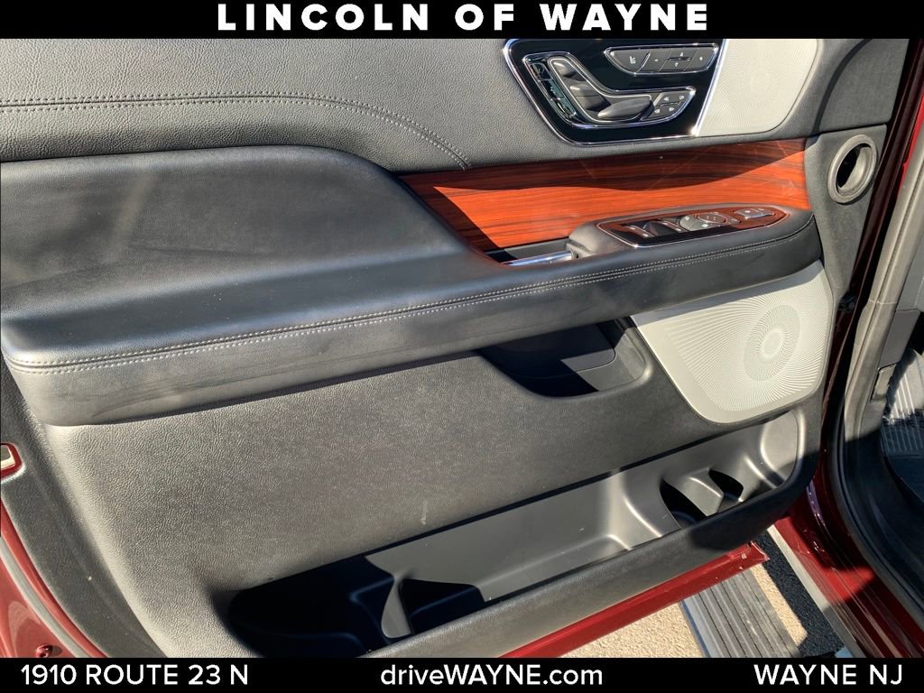 Used 2021 Lincoln Navigator Reserve w/ Luxury Package image 12