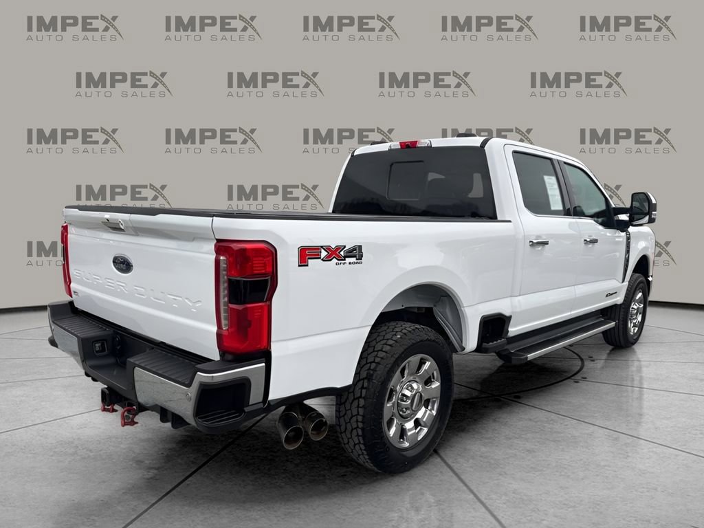 Used 2023 Ford F250 Lariat w/ Chrome Package image 5