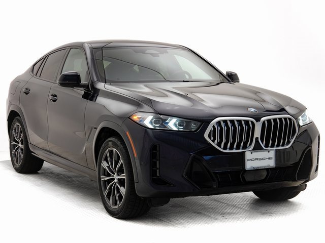 Used 2025 BMW X6 xDrive40i w/ Climate Comfort Package image 31