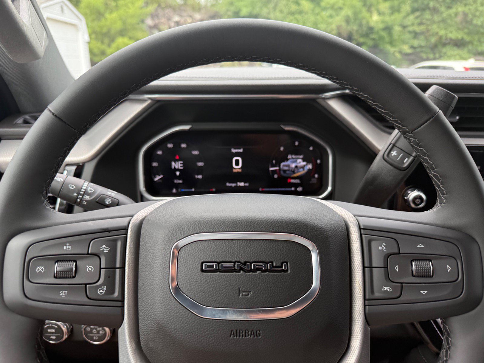 New 2026 GMC Sierra 2500 Denali AWD/4WD image 27
