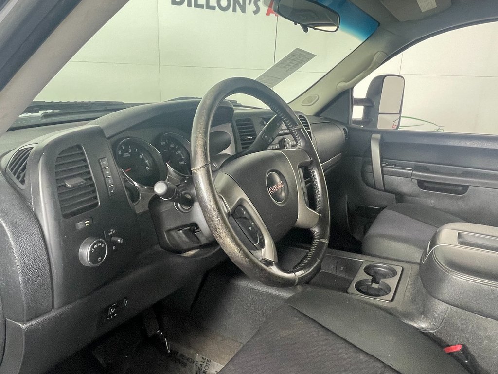 Used 2013 GMC Sierra 3500 SLE AWD/4WD image 5