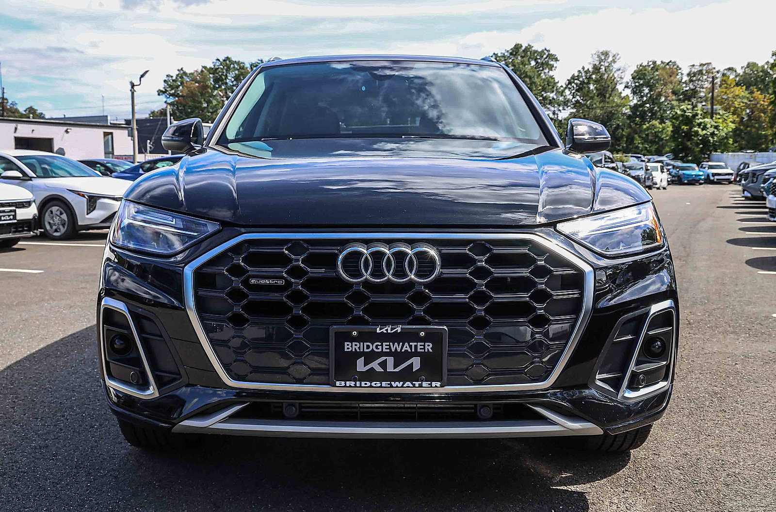 Used 2022 Audi Q5 2.0T Premium AWD/4WD image 2