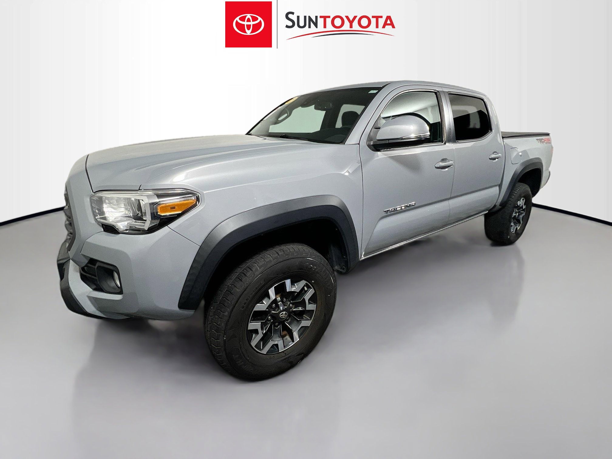 Used 2021 Toyota Tacoma TRD Off-Road image 9