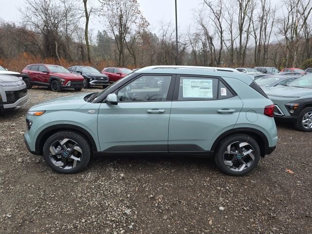 New 2026 Hyundai Venue SEL image 2