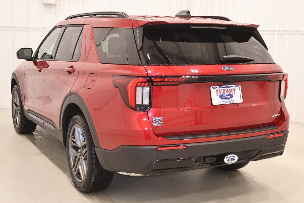 New 2026 Ford Explorer ST-Line w/ ST-Line Street Pack image 7