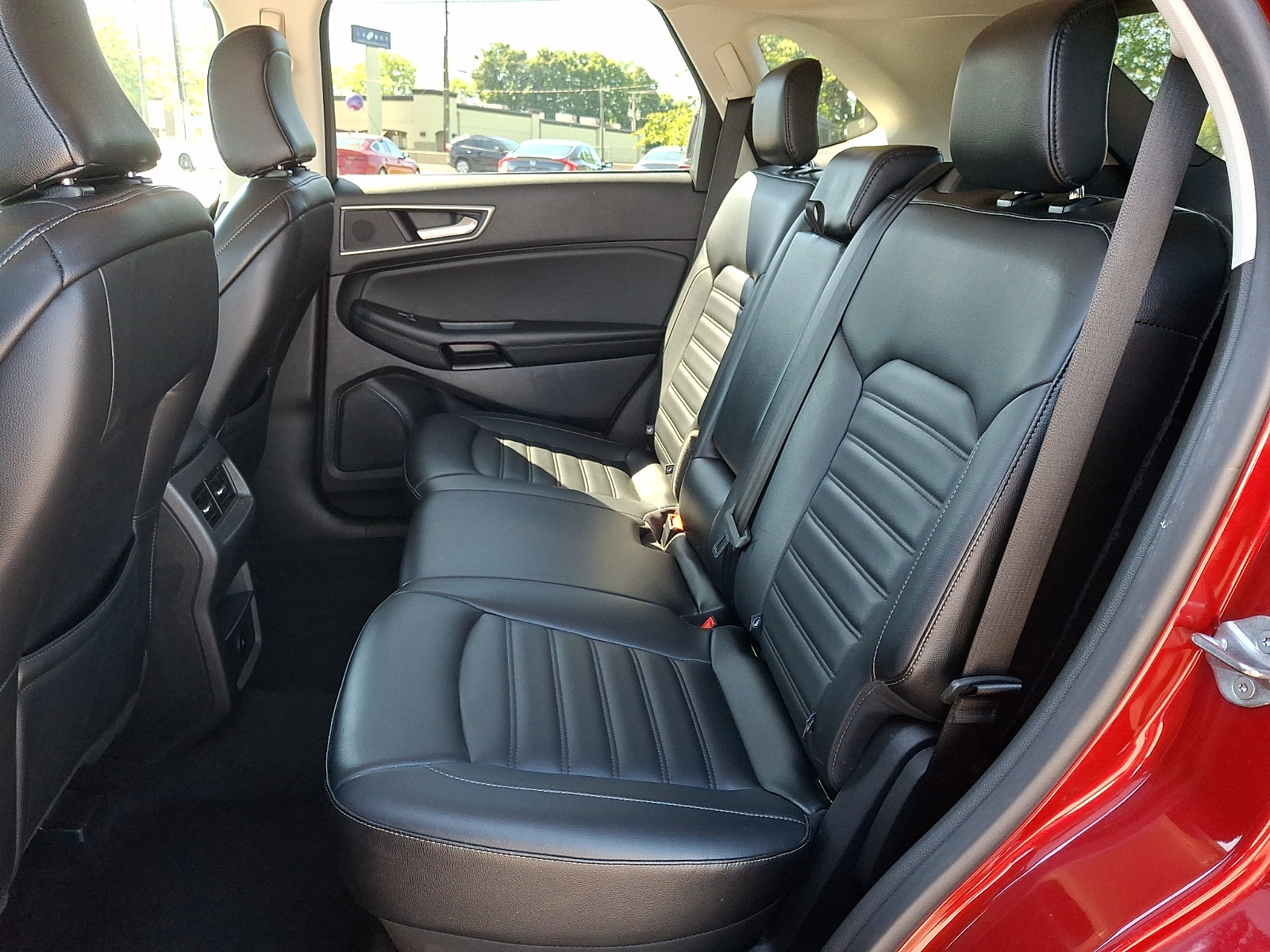 Certified 2024 Ford Edge SEL AWD/4WD image 10