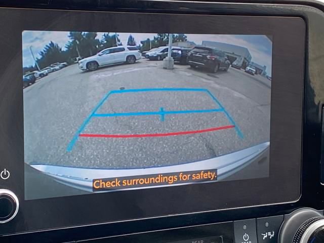 Used 2024 Toyota Highlander XLE image 24