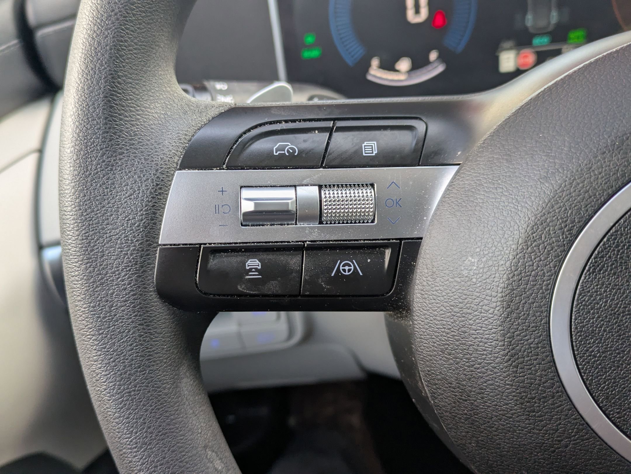 Used 2025 Hyundai Tucson Blue image 24