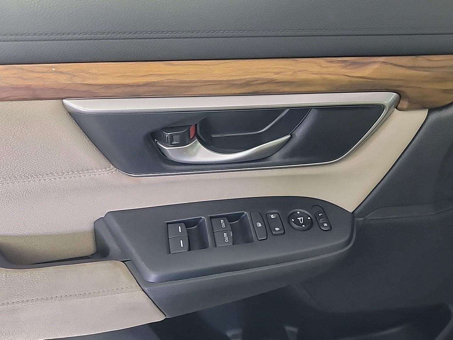Certified 2018 Honda CR-V EX image 35