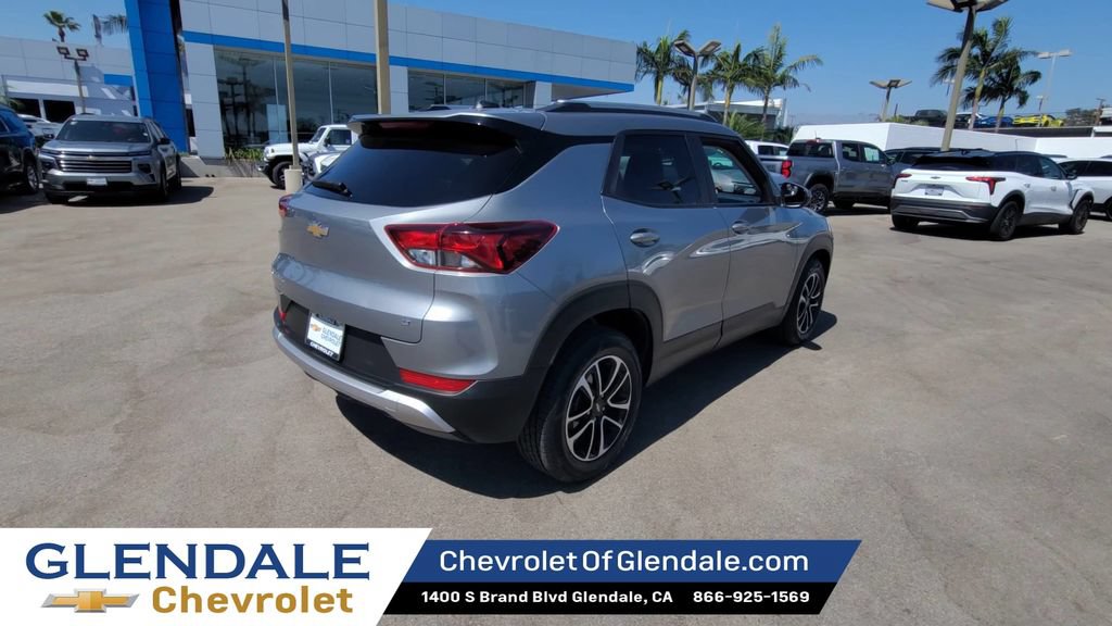 Certified 2025 Chevrolet TrailBlazer LT FWD image 8