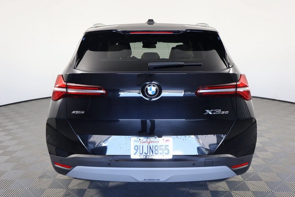 Used 2025 BMW X3 xDrive30i w/ Premium Package AWD/4WD image 5