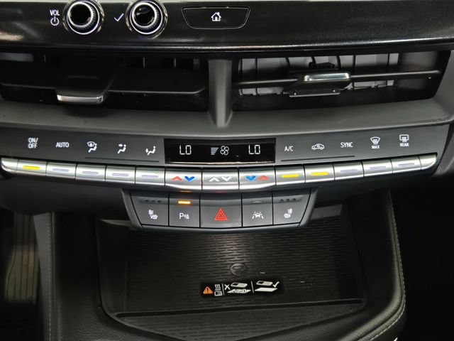 Used 2025 Cadillac CT4 Luxury w/ Sun And Sound Package RWD image 20