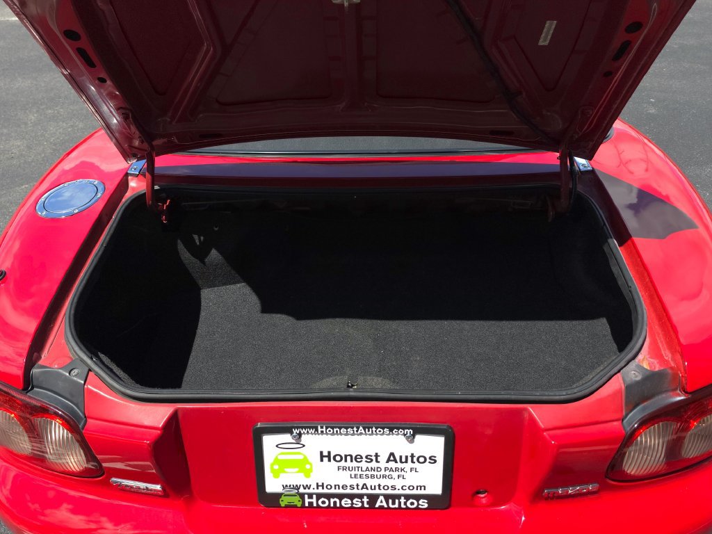 Used 2003 MAZDA MX-5 Miata RWD image 12