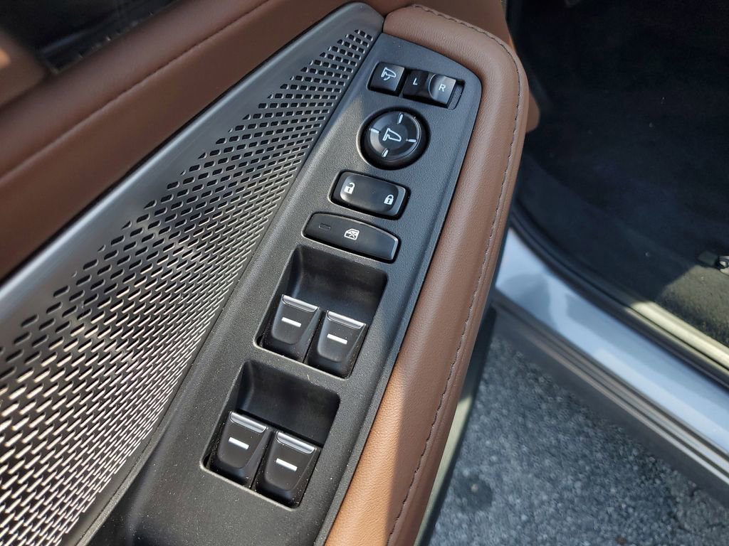 Certified 2024 Acura MDX SH-AWD w/ Technology Package image 21