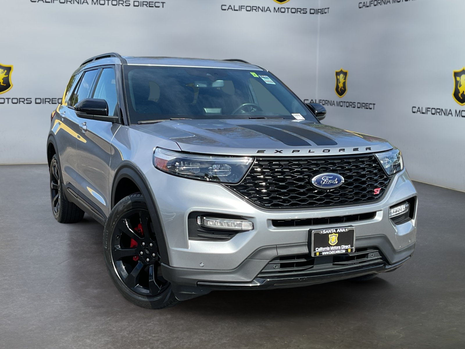 Used 2024 Ford Explorer ST w/ Equipment Group 401A AWD/4WD image 3