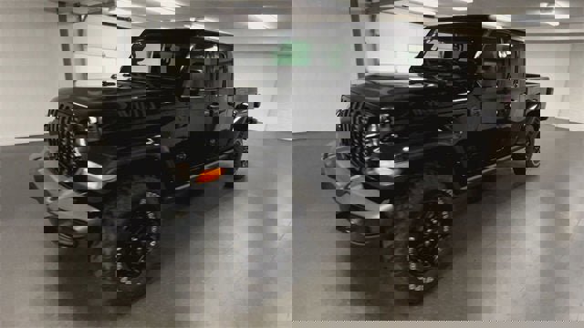 Used 2022 Jeep Gladiator Sport image 4