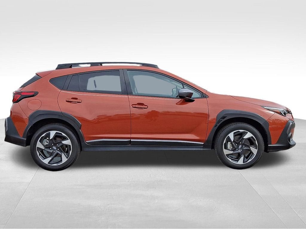 Used 2024 Subaru Crosstrek 2.5i Limited w/ Crosstrek Mirror Package AWD/4WD image 8