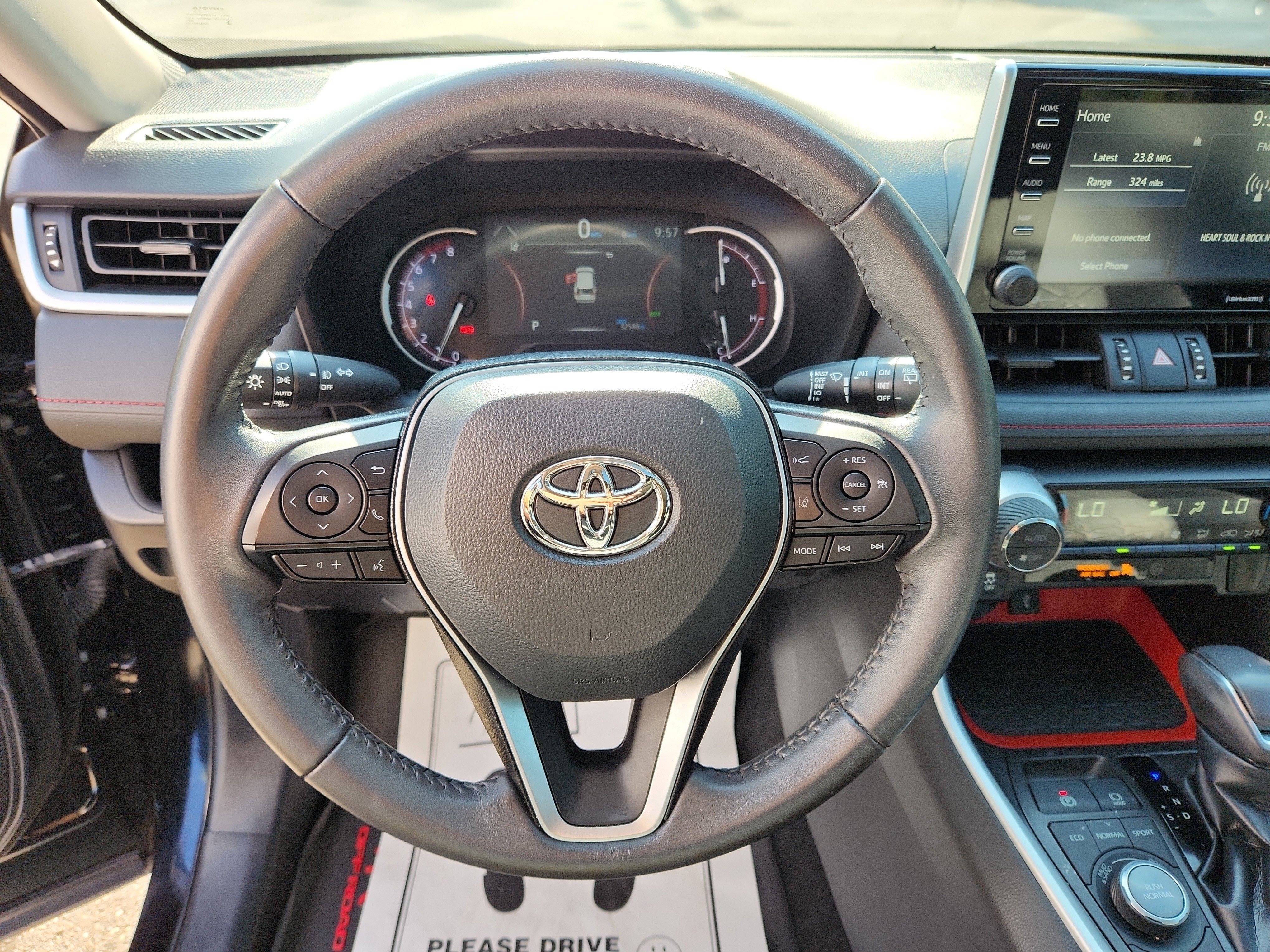 Used 2021 Toyota RAV4 TRD Off-Road image 28