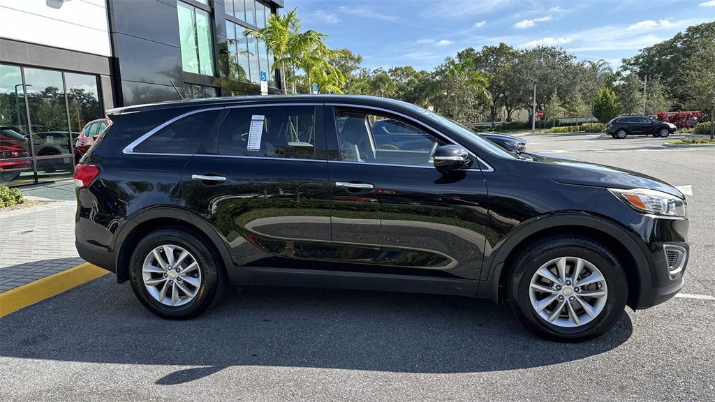 Used 2018 Kia Sorento L image 6
