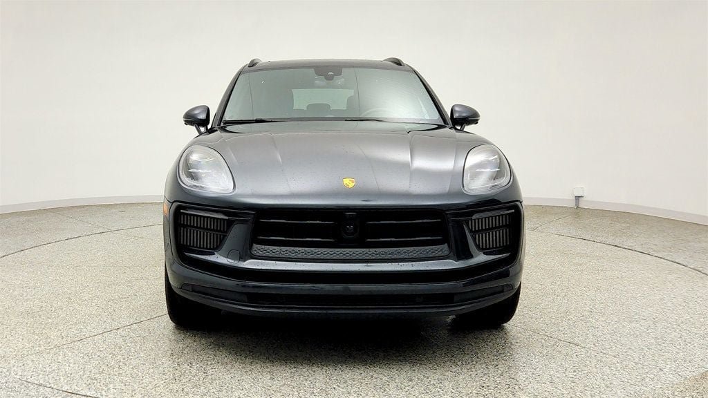 Used 2024 Porsche Macan S w/ Premium Plus Package AWD/4WD image 2