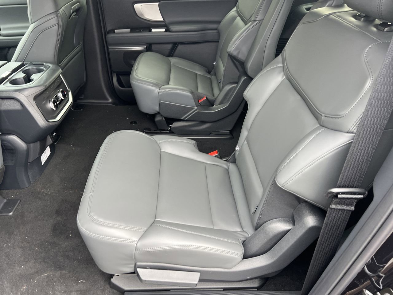 New 2026 Ford Expedition Max Active image 17