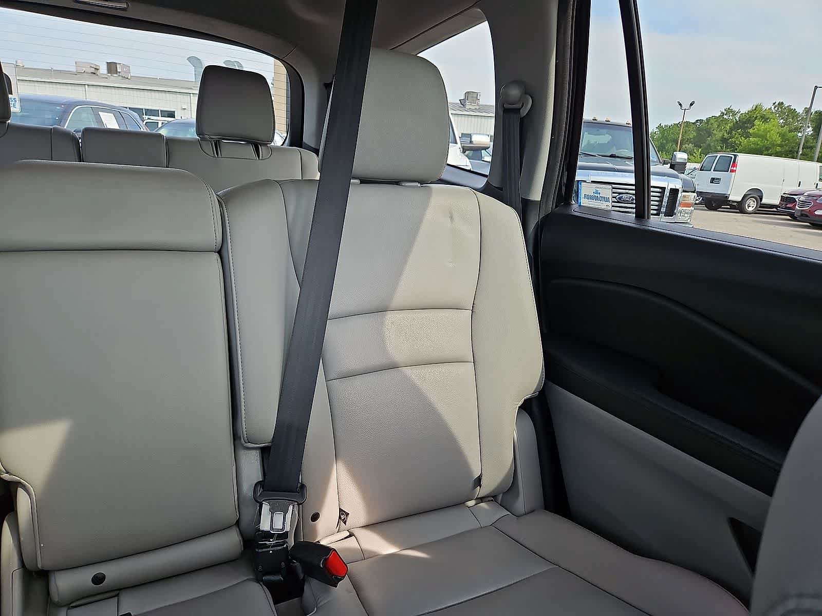 Used 2018 Honda Pilot EX-L image 15